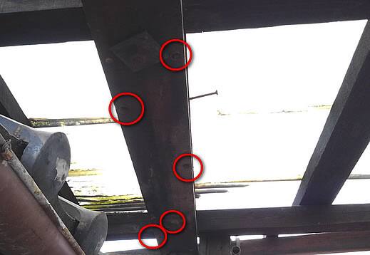 クマバチ注意点雨避け屋根